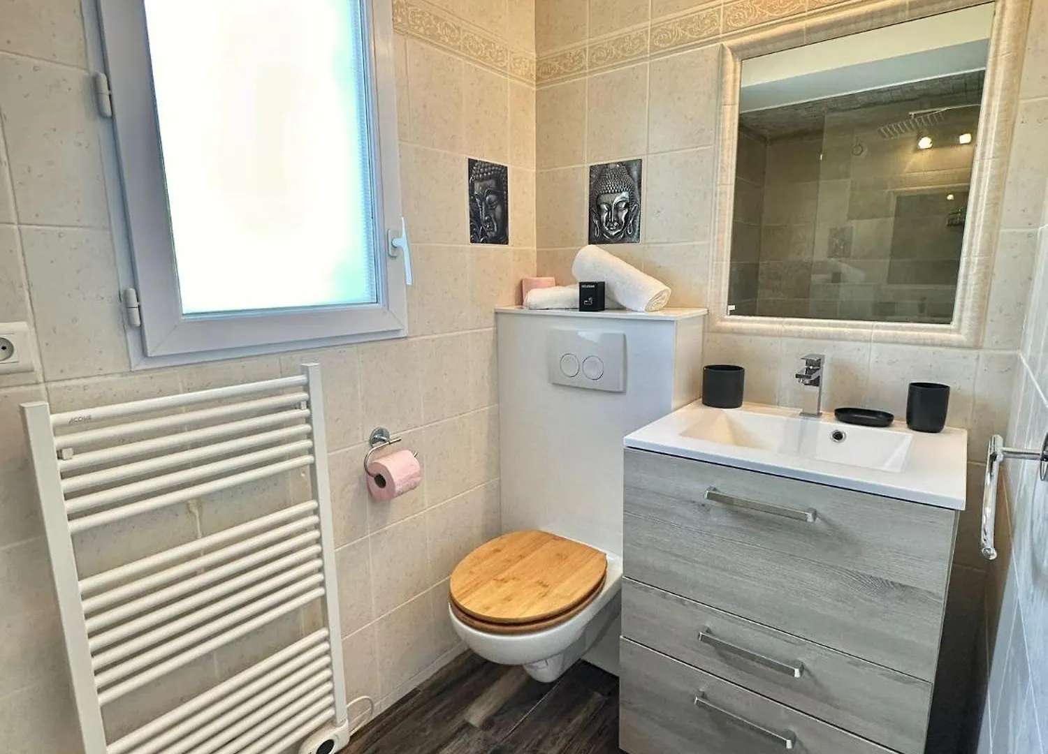 아파트 Magnifique Studio Sur Les Hauteurs De Nice, Piscine, Parking Et Wifi